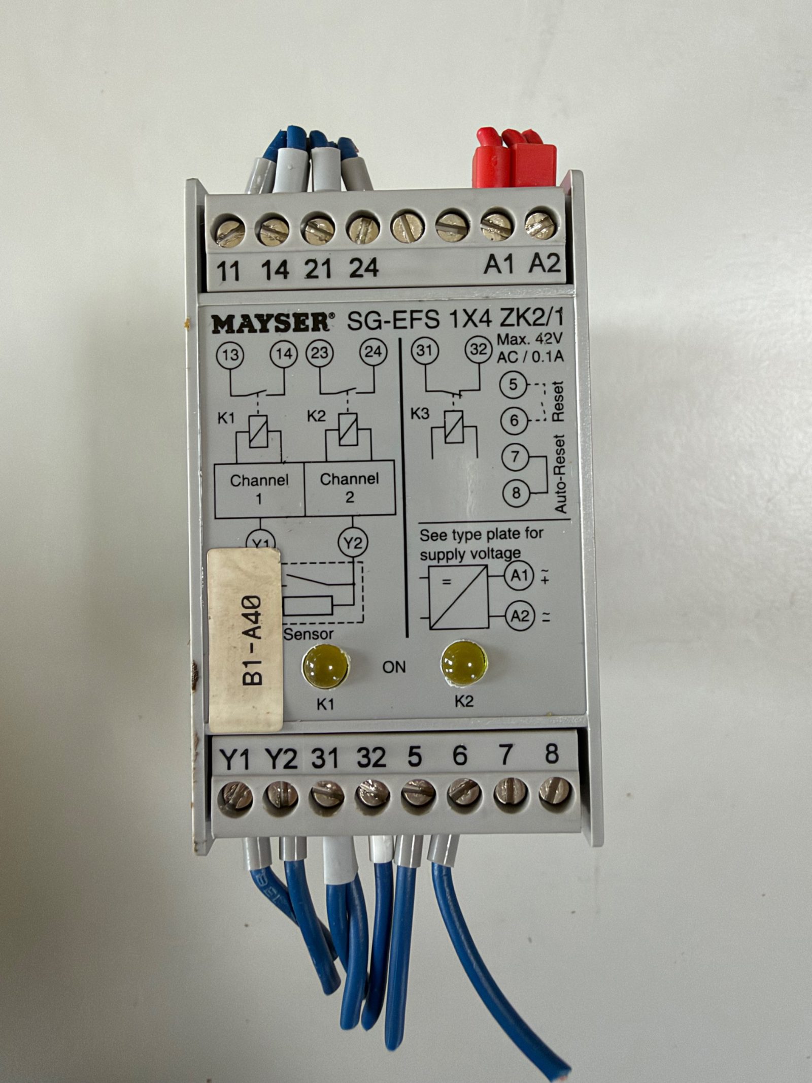 Sicherheits-Schaltgerät SG-EFS 134 ZK2/1 für Schaltleisten/Sensoren mit 1,2 kΩ, 230 V AC